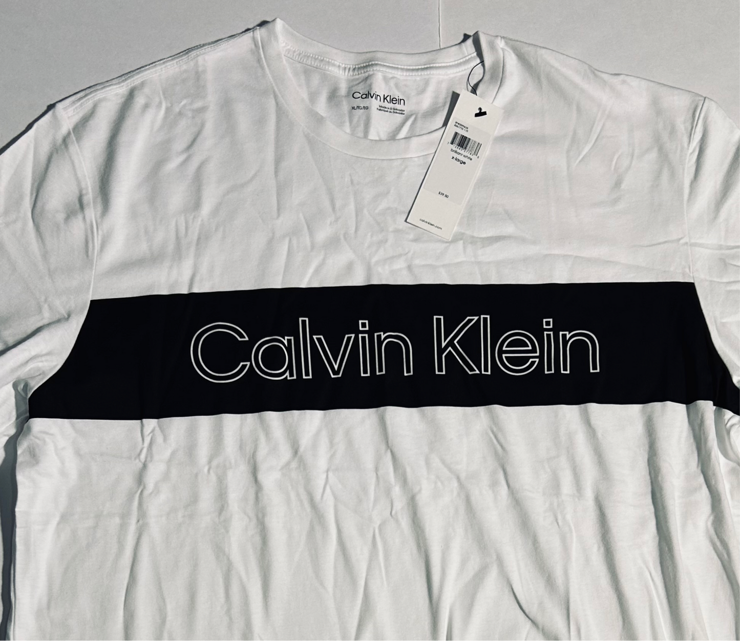 Calvin Klein T-shirt