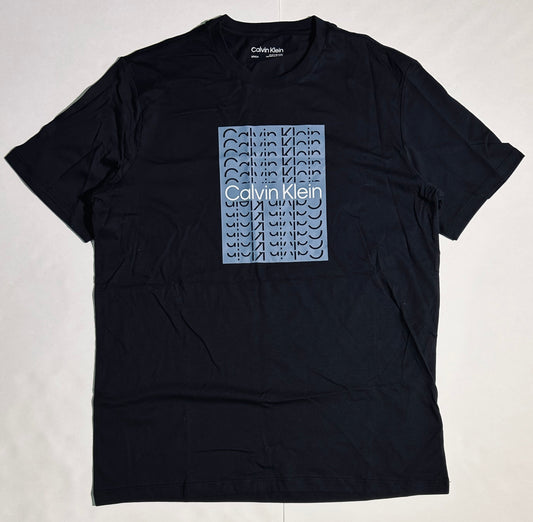 Calvin Klein T-shirt