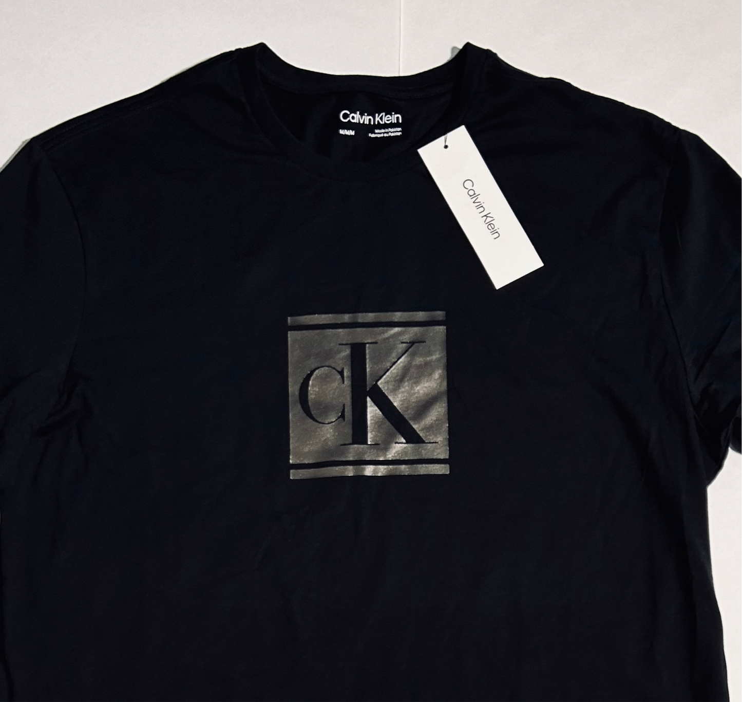 Calvin Klein T-shirt
