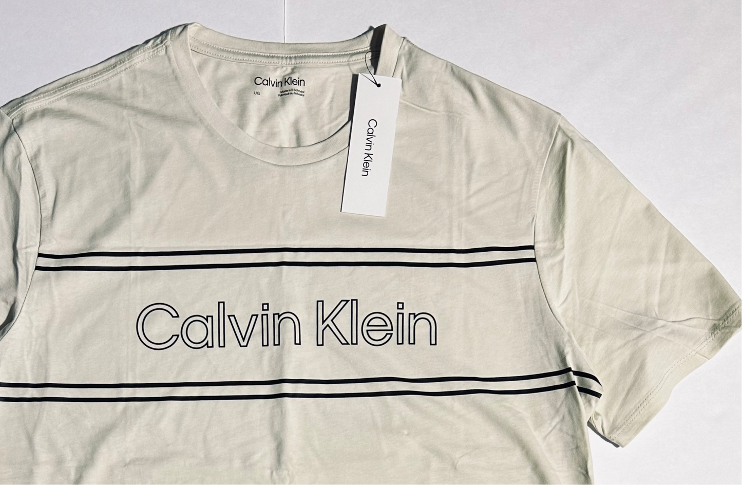 Calvin Klein T-Shirt