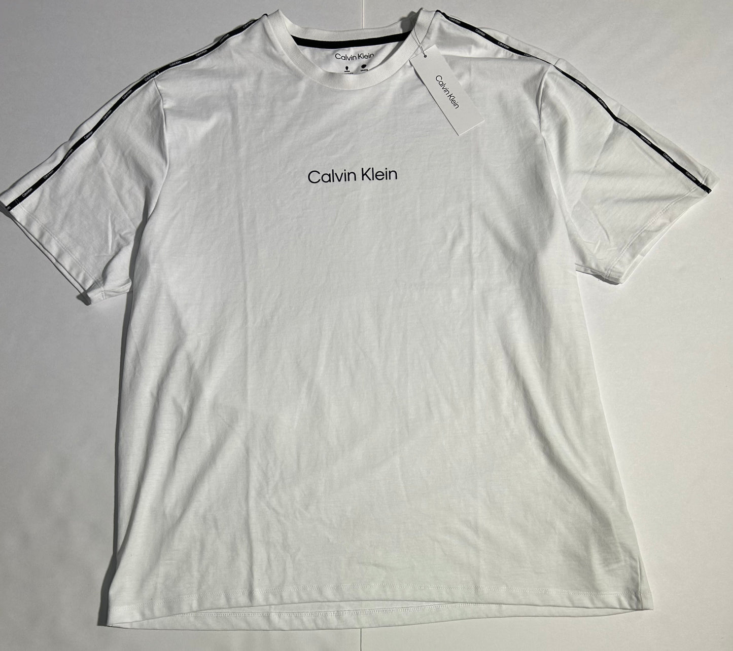 Calvin Klein T-shirt
