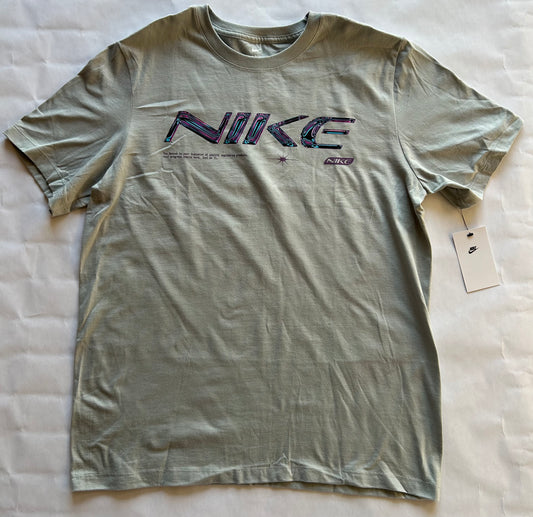 Nike T-shirt