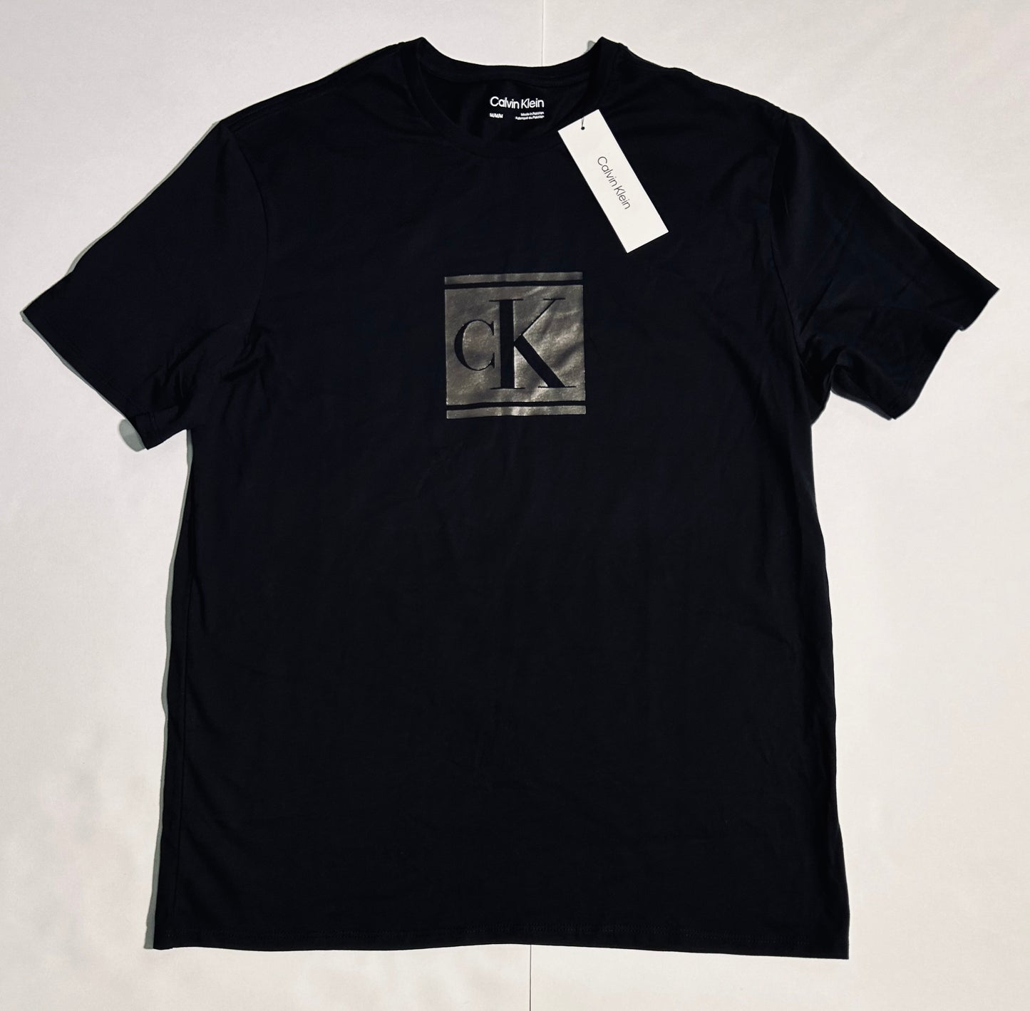 Calvin Klein T-shirt