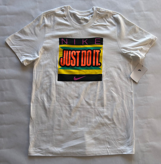 Nike T-shirt