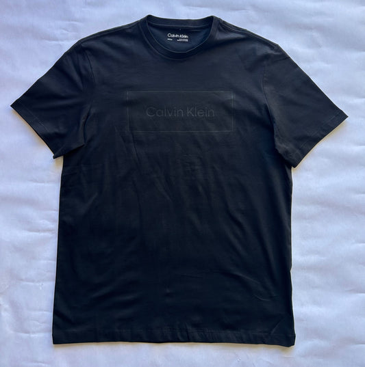 Calvin Klein T-shirt