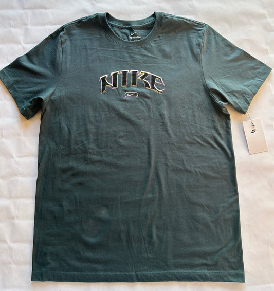 Nike T-shirt