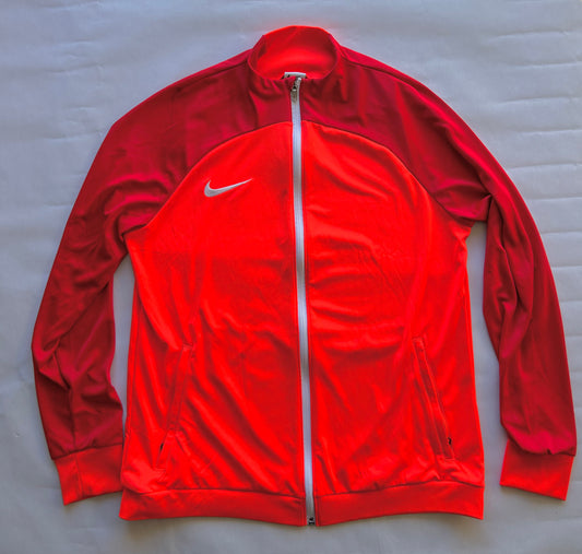Nike Tech
